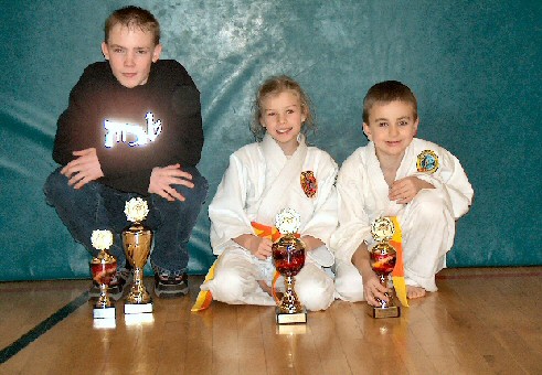 Pokalgewinner 2003. Zum Vergrößern auf das Bild klicken (ca.680KB!)! Pokalgewinner 2003